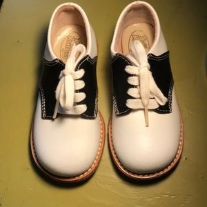 Toddler Saddle Shoes Size 7